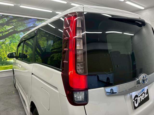 トヨタ ノア １．８ ハイブリッド Ｘ H26年 (近畿) 99