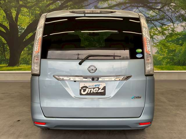 日産 セレナ ２．０ ２０Ｇ Ｓ－ＨＹＢＲＩＤ H25年 (近畿) 99