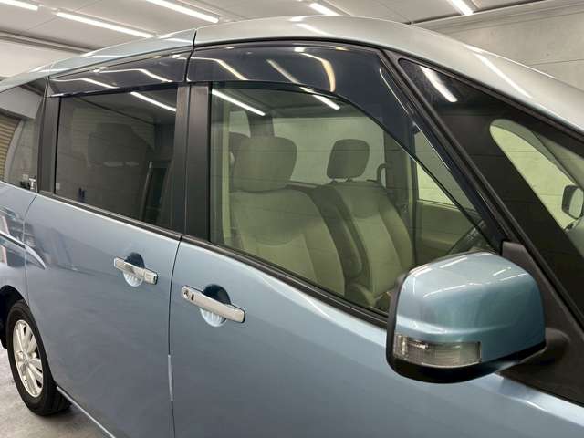日産 セレナ ２．０ ２０Ｇ Ｓ－ＨＹＢＲＩＤ H25年 (近畿) 99