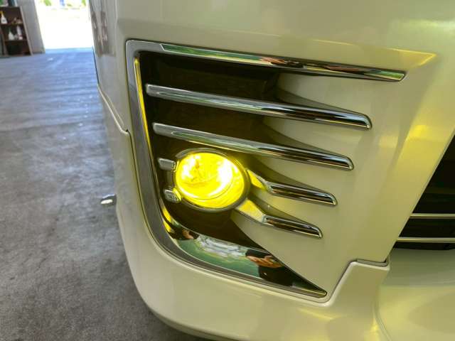 トヨタ ヴォクシー ２．０ ＺＳ 煌 H27年 (近畿) 99