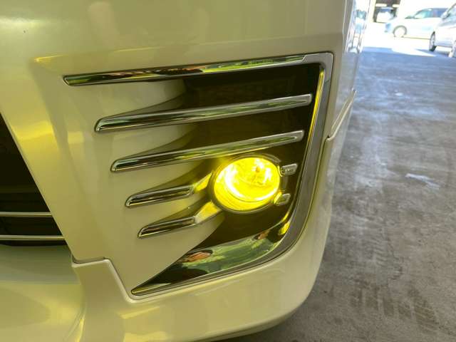 トヨタ ヴォクシー ２．０ ＺＳ 煌 H27年 (近畿) 99