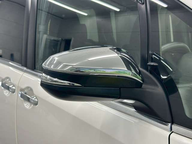 トヨタ ヴォクシー ２．０ ＺＳ 煌 H27年 (近畿) 99