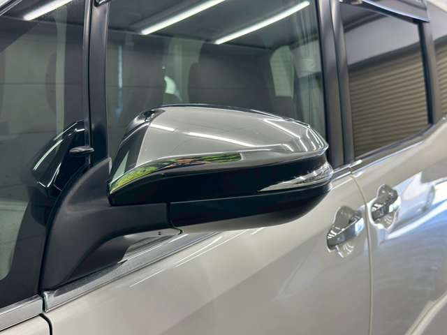 トヨタ ヴォクシー ２．０ ＺＳ 煌 H27年 (近畿) 99