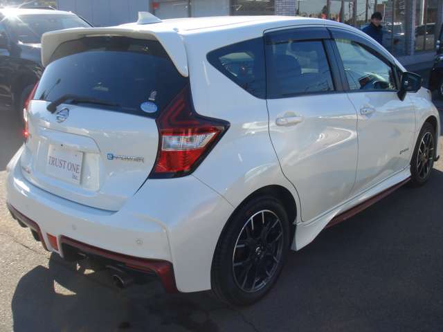 日産 ノート １．２ Ｅ－ＰＯＷＥＲ ＮＩＳＭＯ Ｓ H30年 (関東) 99