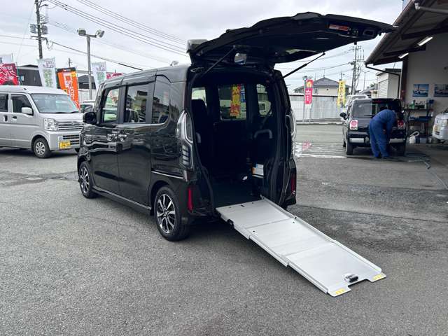 ホンダ Ｎ　ＢＯＸ ６６０ Ｇ スロープ Ｌ ホンダセンシング 車イス専用装備装着車 H30年 (九州・沖縄) 99