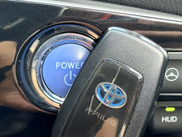 トヨタ プリウス １．８ Ｓ セーフティ プラス H30年 (東北) 99