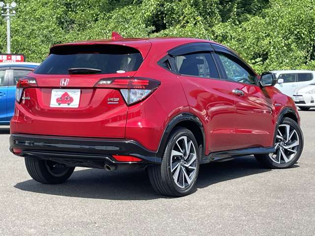 ホンダ ヴェゼル １．５ ハイブリッド ＲＳ ホンダセンシング H29年 (東北) 99