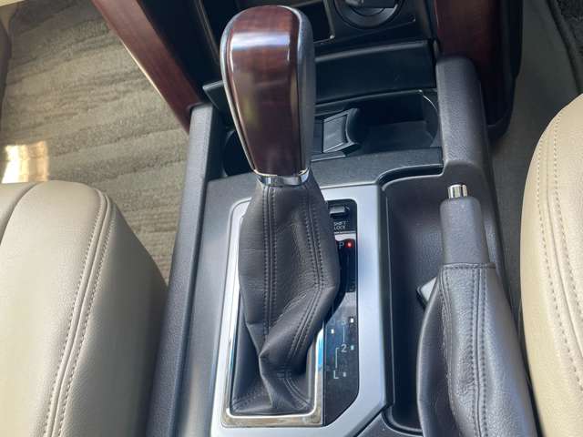トヨタ ランドクルーザープラド ２．７ ＴＸ ４ＷＤ H26年 (東北) 99