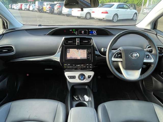 トヨタ プリウス １．８ Ｓ ツーリングセレクション H28年 (東北) 99