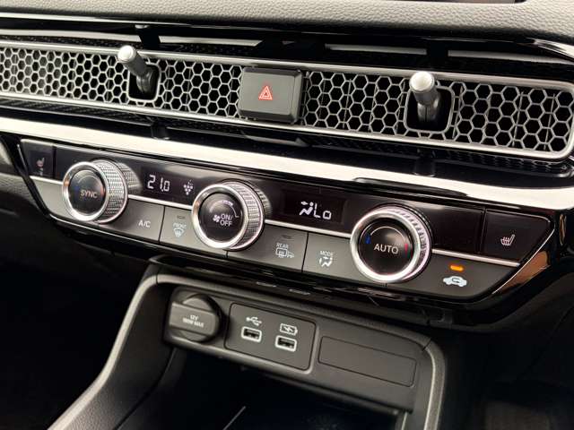 ホンダ シビック ２．０ Ｅ：ＨＥＶ R5年 (東北) 99