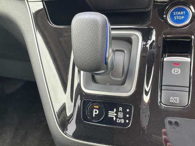 日産 セレナ １．２ Ｅ－ＰＯＷＥＲ ハイウェイスター Ｖ R1年 (東北) 99