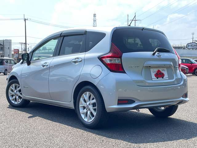 日産 ノート １．２ Ｅ－ＰＯＷＥＲ メダリスト R3年 (東北) 99
