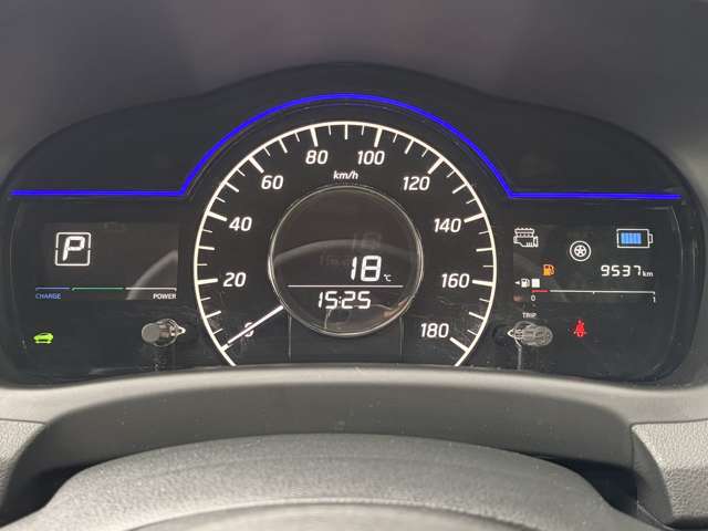 日産 ノート １．２ Ｅ－ＰＯＷＥＲ メダリスト R3年 (東北) 99