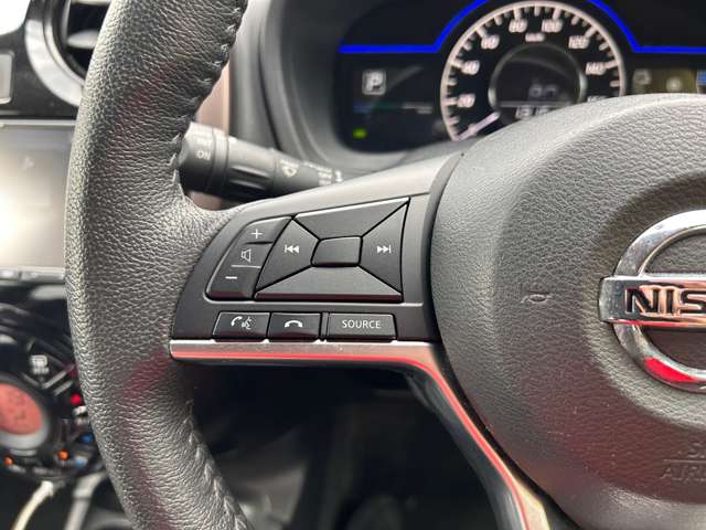 日産 ノート １．２ Ｅ－ＰＯＷＥＲ メダリスト R3年 (東北) 99