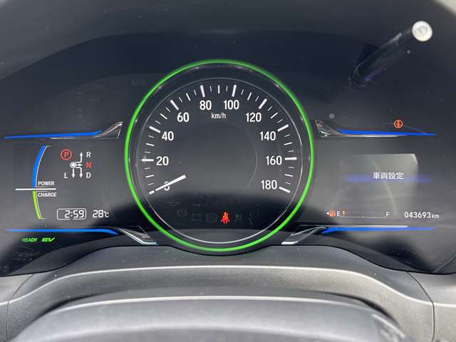 ホンダ ヴェゼル １．５ ハイブリッド Ｘ ４ＷＤ H26年 (東北) 99