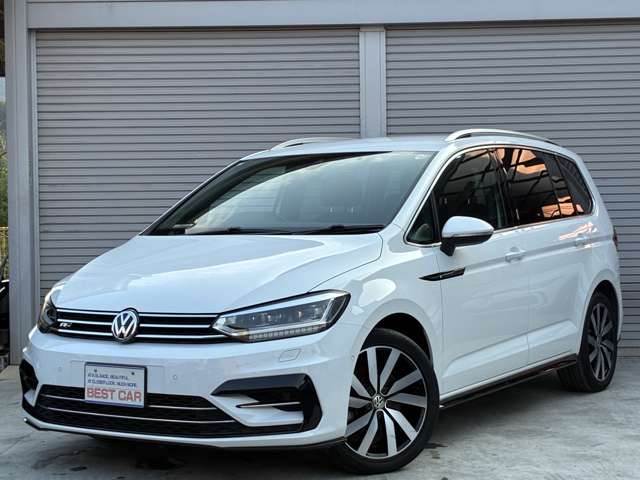 フォルクスワーゲン ゴルフトゥーラン ＴＳＩ　Ｒライン R1年 (関東) 99