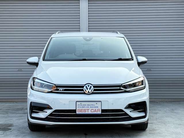 フォルクスワーゲン ゴルフトゥーラン ＴＳＩ　Ｒライン R1年 (関東) 99