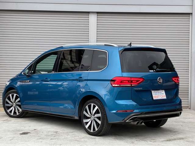 フォルクスワーゲン ゴルフトゥーラン ＴＳＩ　Ｒライン R1年 (関東) 99