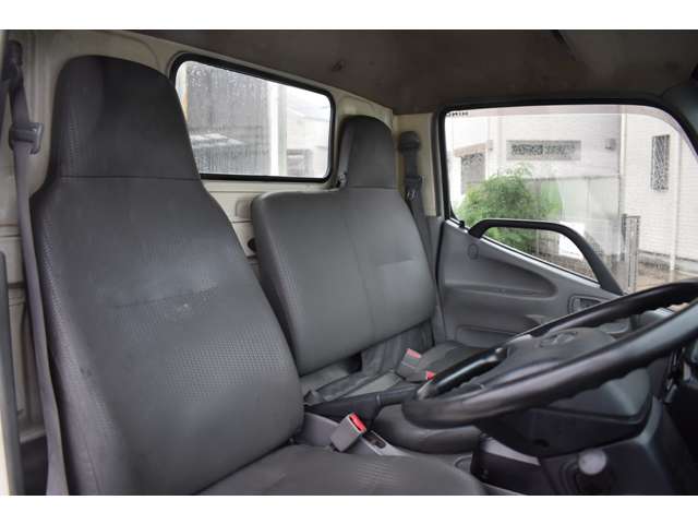 日野自動車 デュトロ ４．０ＤＴ H25年 (近畿) 99