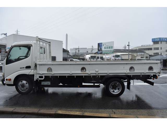 日野自動車 デュトロ ４．０ＤＴ H25年 (近畿) 99