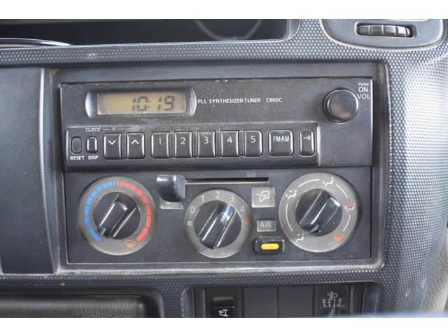 いすゞ エルフ ２．０ ダブルキャブ ロング フルフラットロー H21年 (近畿) 99