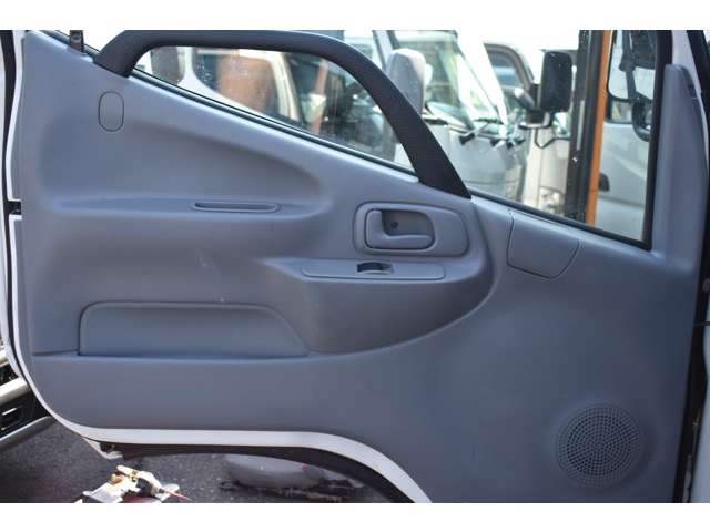 トヨタ ダイナ ２．０ ロング ジャストロー R4年 (近畿) 99