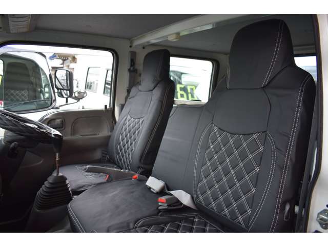 いすゞ エルフ ３．０ＤＴ ダブルキャブ フルフラットロー H25年 (近畿) 99