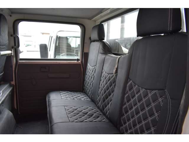 いすゞ エルフ ３．０ＤＴ ダブルキャブ フルフラットロー H25年 (近畿) 99