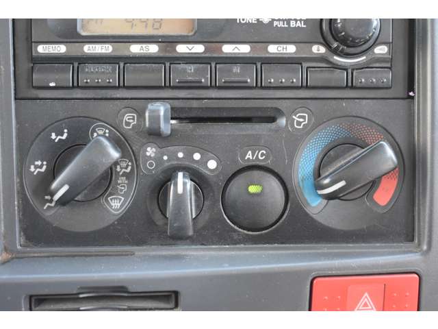 いすゞ エルフ ３．０ＤＴ H26年 (近畿) 99