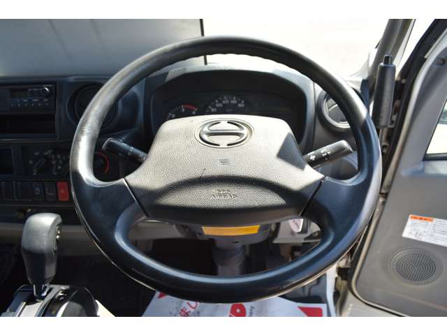 日野自動車 デュトロ ４．０ ダンプ ディーゼルターボ H25年 (近畿) 99