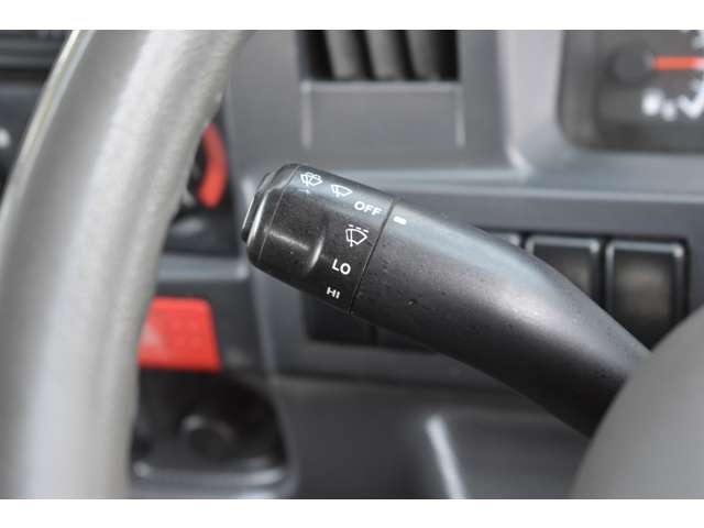 いすゞ エルフ ３．０ ダブルキャブ フラットロー ディーゼルターボ H25年 (近畿) 99