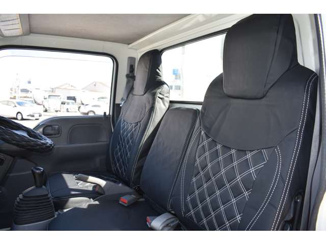 いすゞ エルフ ３．０ フルフラットロー ディーゼルターボ H29年 (近畿) 99
