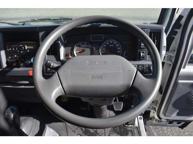 マツダ タイタン ３．０ＤＴ 冷蔵冷凍車－３０℃設定 H30年 (近畿) 99