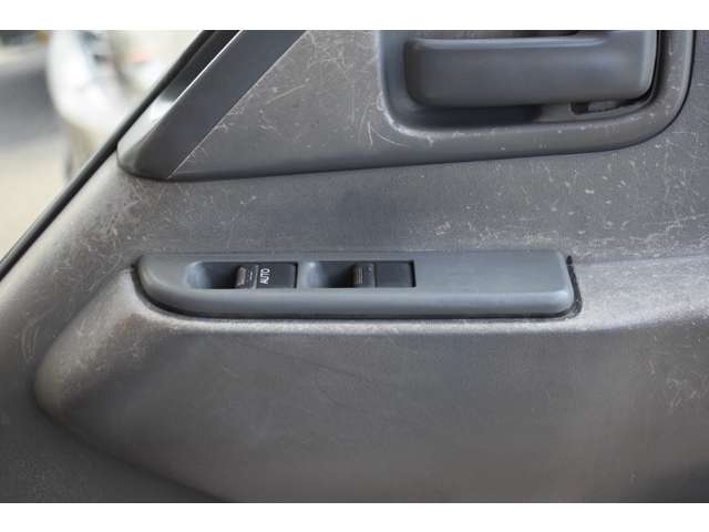 マツダ タイタン ３．０ディーゼルターボ H23年 (近畿) 99