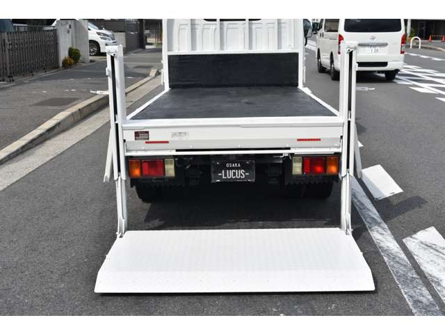 いすゞ エルフ ３．０ フルフラットロー ディーゼルターボ H24年 (近畿) 99