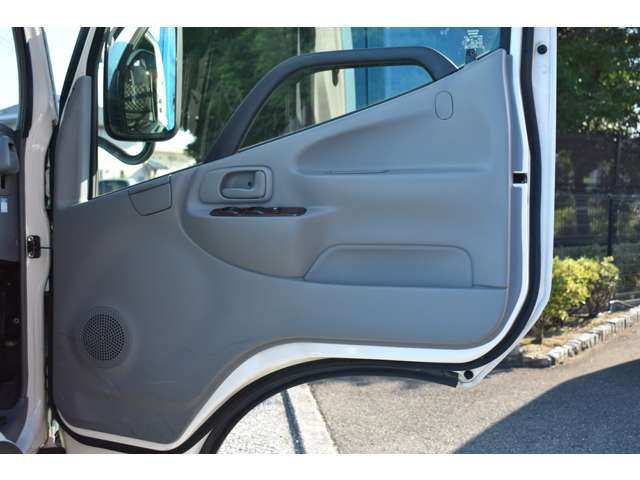 トヨタ ダイナ ２．０ ロング シングルジャストロー H28年 (近畿) 99