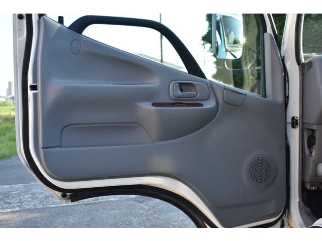 トヨタ ダイナ ２．０ ロング シングルジャストロー H28年 (近畿) 99
