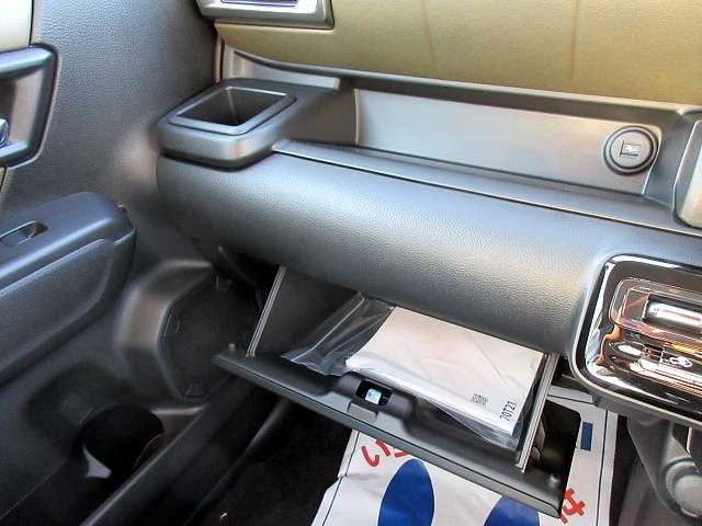 スズキ クロスビー １．２ ハイブリッド ＭＺ アップグレードパッケージ装着車 R7年 (関東) 99