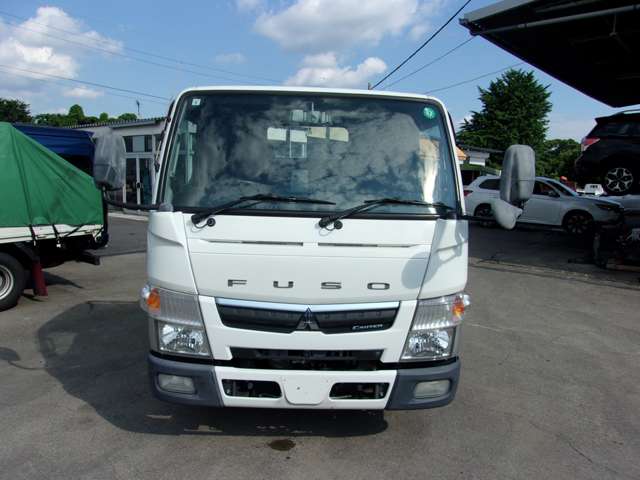 三菱フソウ キャンター ３．０ ロング 全低床 ディーゼルターボ H30年 (関東) 99