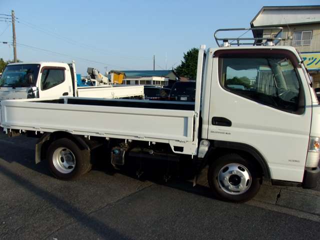 三菱フソウ キャンター ３．０ 全低床 ディーゼルターボ H28年 (関東) 99