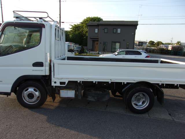 三菱フソウ キャンター ３．０ 全低床 ディーゼルターボ H28年 (関東) 99