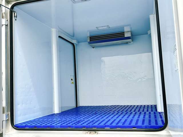 ダイハツ ハイゼットトラック ４ＷＤ スタンバイ機能付キ冷蔵冷凍車 R3年 (関東) 99