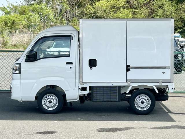 ダイハツ ハイゼットトラック カラーアルミ中温冷凍車 －７℃設定 R8年 (関東) 99