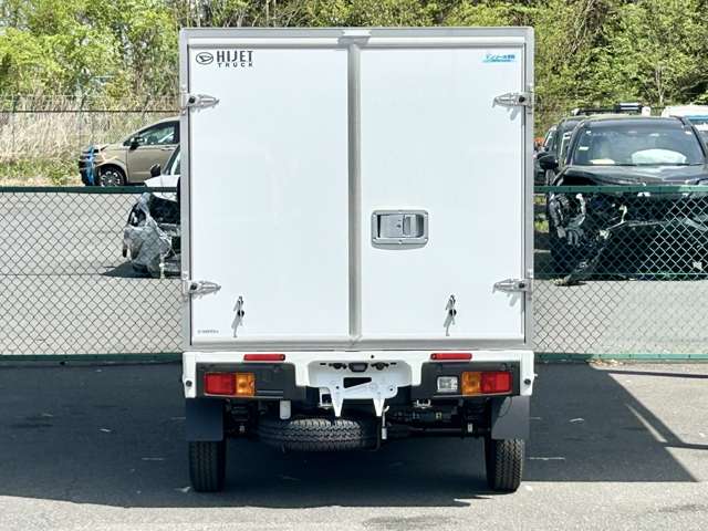 ダイハツ ハイゼットトラック カラーアルミ中温冷凍車 －７℃設定 R8年 (関東) 99