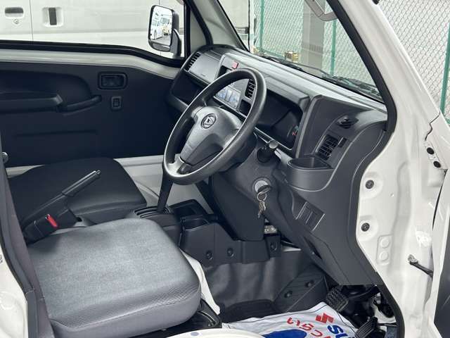ダイハツ ハイゼットトラック ４ＷＤ ＦＲＰ中温冷蔵冷凍車 H28年 (関東) 99