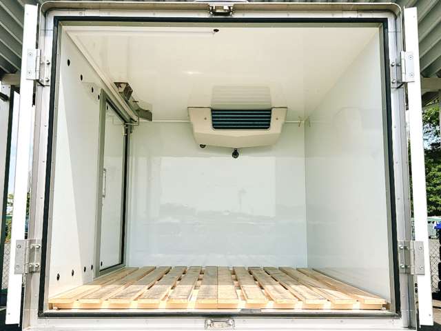 スズキ キャリイバン 冷蔵冷凍車 中温－５℃設定 R7年 (関東) 99