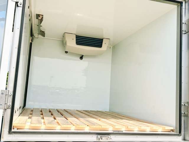 スズキ キャリイバン 冷蔵冷凍車 中温－５℃設定 R7年 (関東) 99
