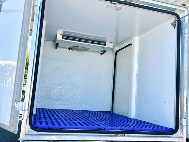 三菱 ミニキャブトラック 中温冷蔵冷凍車 －５℃設定 H27年 (関東) 99