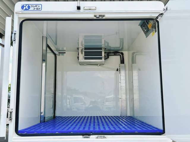 ダイハツ ハイゼットトラック ＦＲＰ中温冷蔵冷凍車 －７℃設定 H30年 (関東) 99