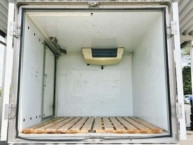 スズキ キャリイバン 冷蔵冷凍車 中温－５℃設定 H27年 (関東) 99
